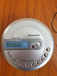 Panasonic FM/AM CD Player with anti-skip system. Takes 2 AA batt