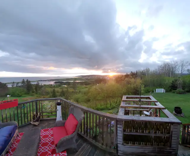 ocean view vacation property sleeps 10 in Nova Scotia in Canada - Image 3