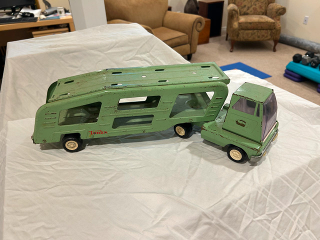 Vintage 1968 Tonka Car Carrier No.96 Toy Truck in Toys & Games in Oakville / Halton Region