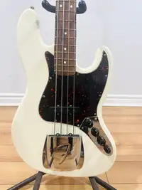 FENDER JAZZ BASS DELUXE [1998] [OLYMPIC WHITE] [ACTIVE]