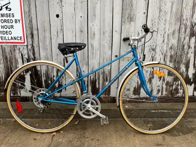 Peugeot & Road King 10/12-spd road bikes w/BRAND NEW TIRES $100+, View more