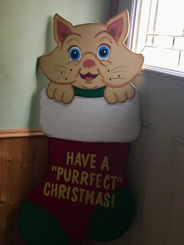 Wooden Christmas Lawn Ornament - "Have a Purrfect Christmas" in Outdoor Décor in Mississauga / Peel Region - Image 3