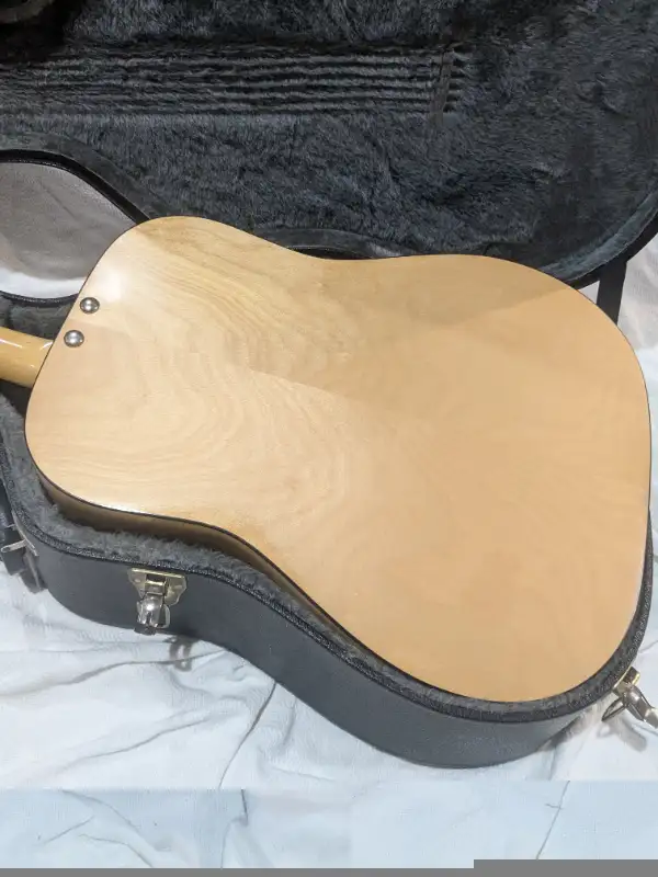 Guitar normand in Guitars in West Island - Image 4