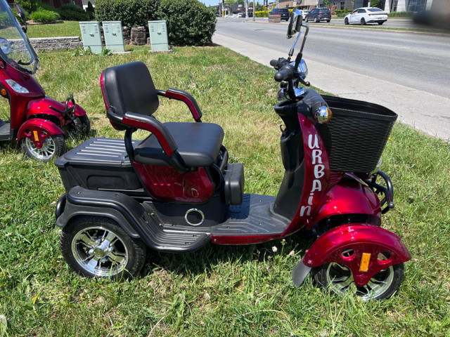 QUADRIPORTEUR URBAIN (NEUF) dans Santé et besoins spéciaux  à Drummondville