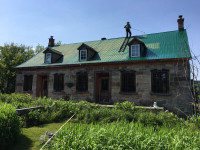 Roof painting barn farm house  peinture cantainer maison