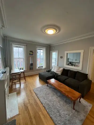 Spacious two-bedroom apartment available immediately. This apartment features beautiful hardwood flo...