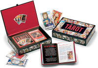 THE ESSENTIAL TAROT BOOK AND CARD SET LIKE NEW TAXE INCLUSE