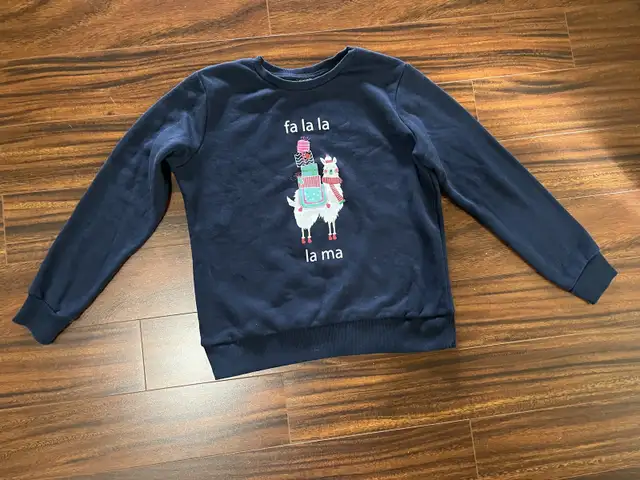 George women’s extra small holiday llama sweatshirt, navy in Women's - Tops & Outerwear in Oshawa / Durham Region - Image 2