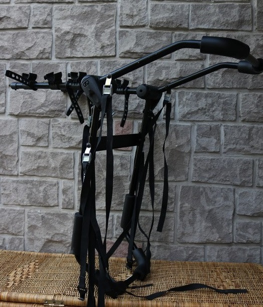 Sportrack Bike rack folding 3 bicycle transport carrier for a ca in Clothing, Shoes & Accessories in City of Toronto