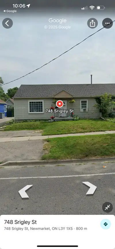 2 bedrooms house for rent- Srigley Street Newmarket