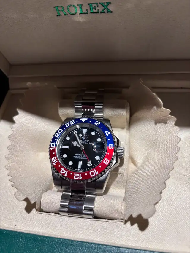 GMT-Master II64750348233987120