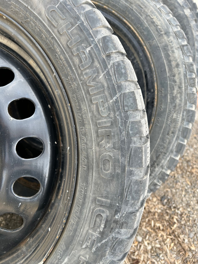 4 Honda CRV tires on rims in Tires & Rims in Calgary - Image 2