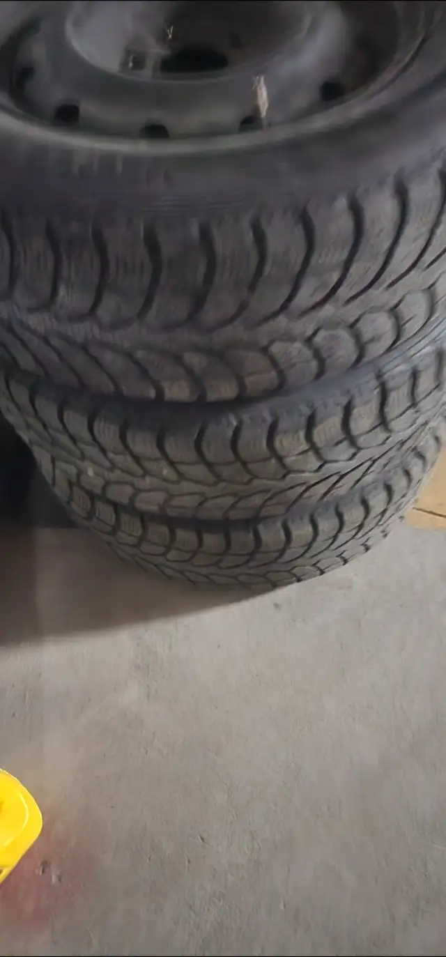 16inc mono rims. And 3 winter claw tires. in Tires & Rims in City of Halifax - Image 7