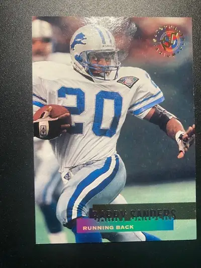 134x1995 Topps Stadium Club Series 2 football cards + 1 insert, View more