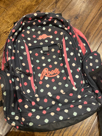 2 Roots backpack for 8$