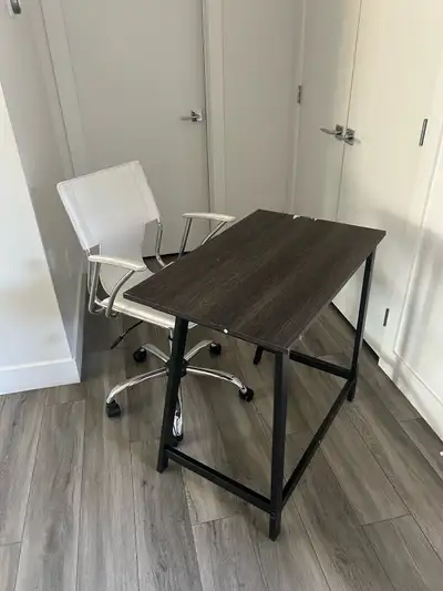 (*CHAIR IS NOT INCLUDED*) Dark Wood Desk with Black Metal Frame. Simple And Compact. In Good Conditi...
