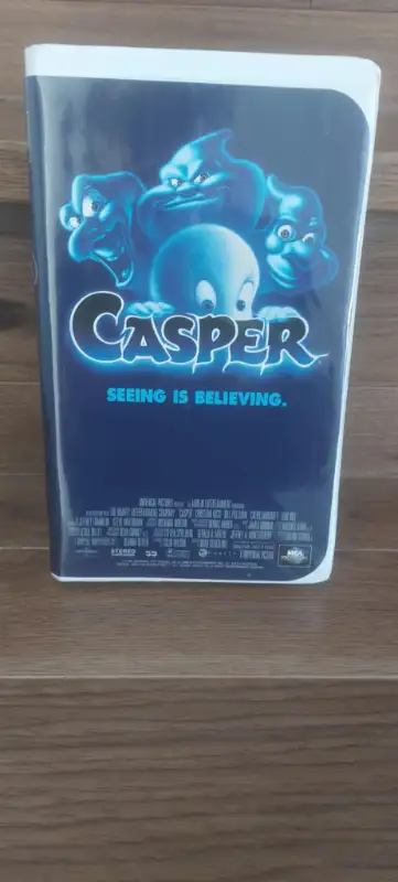 Casper VHS 1997 Clamshell the Friendly Ghost Seeing is Believing