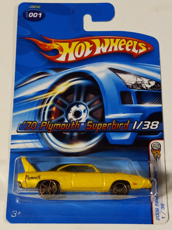 Hot Wheels 1970 Rare Plymouth Superbird FTE Gold Wheels 1st ED in Toys & Games in Trenton