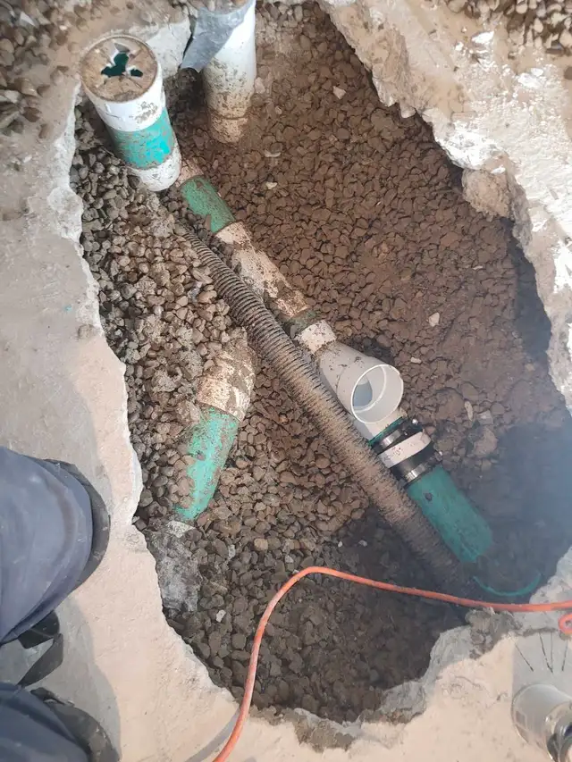 plumbing  and Drains  Services  24HRS. G T A628657097184011228