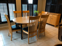 Dining room set - Table, chairs, and buffet hutch