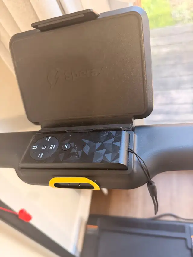Sperax Vibration Treadmill583744843584655361