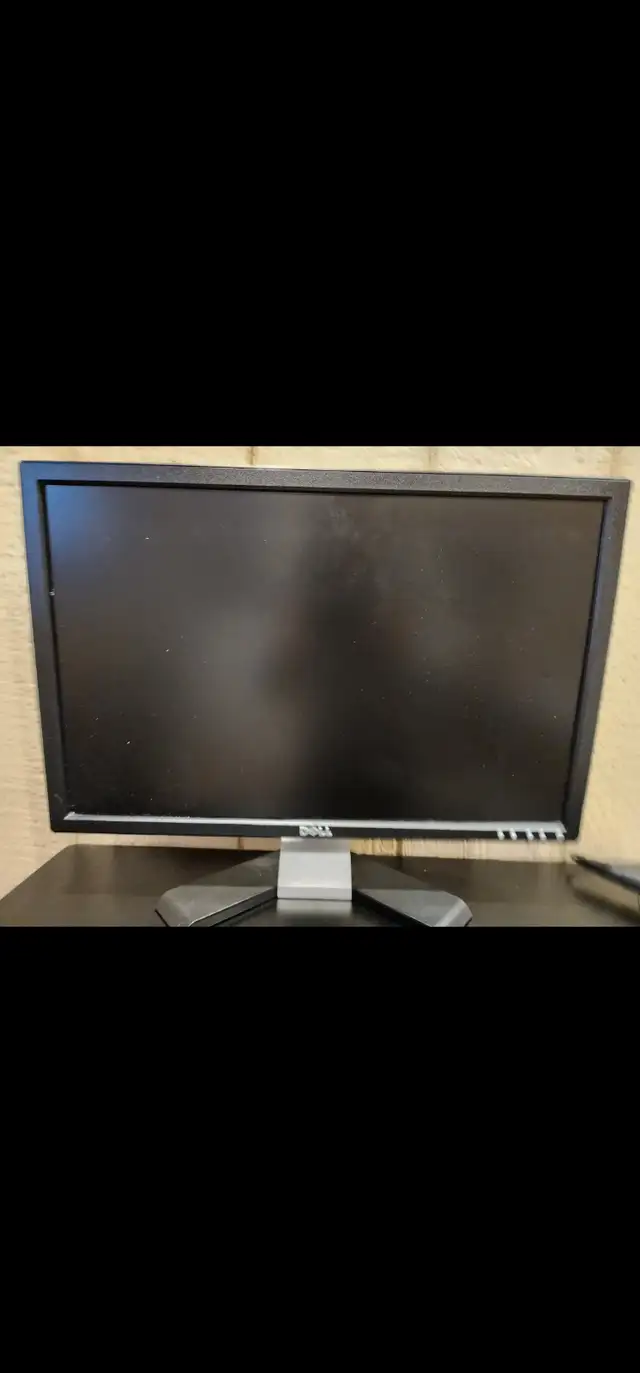Computer monitor in Monitors in City of Toronto - Image 3