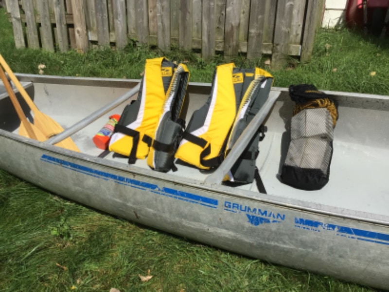 17’ Grumman aluminum canoe Canoes, Kayaks & Paddles London Kijiji