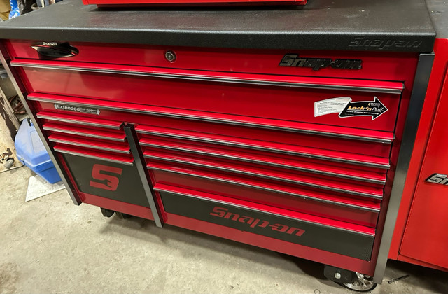 Snap On KRL 722 Roll Cab Double Bank Master Series  in Tool Storage & Benches in Regina