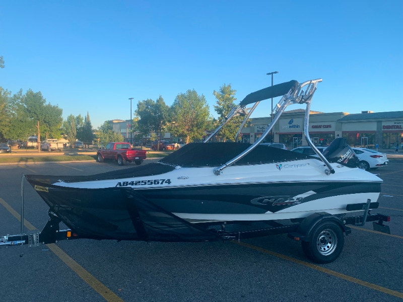 2012 Campion Chase Allante Powerboats & Motorboats Calgary Kijiji