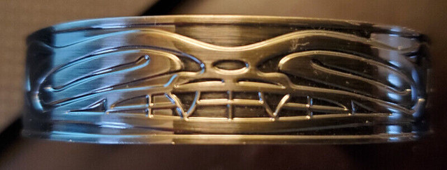 WOLF BRACELETS, DESIGNED BY NATIVE ARTIST DANIEL YUNKWS in Jewellery & Watches in Burnaby/New Westminster