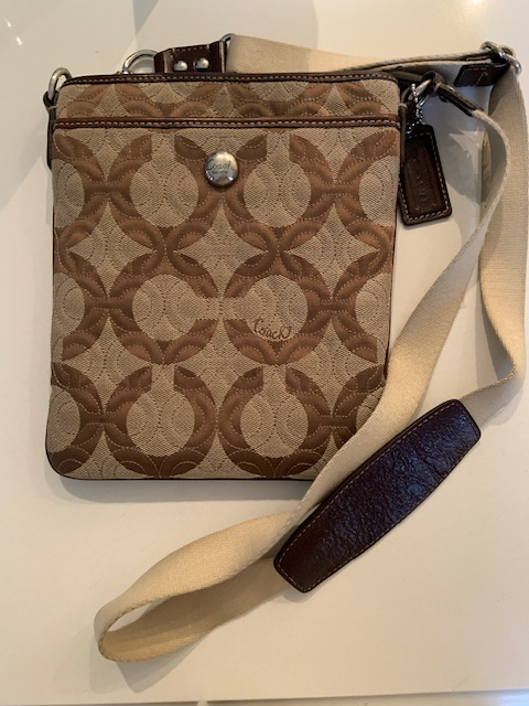 Coach Swingpack - Great Condition