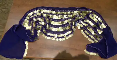 Joli foulard pour danse du ventre ou déguisement, View more