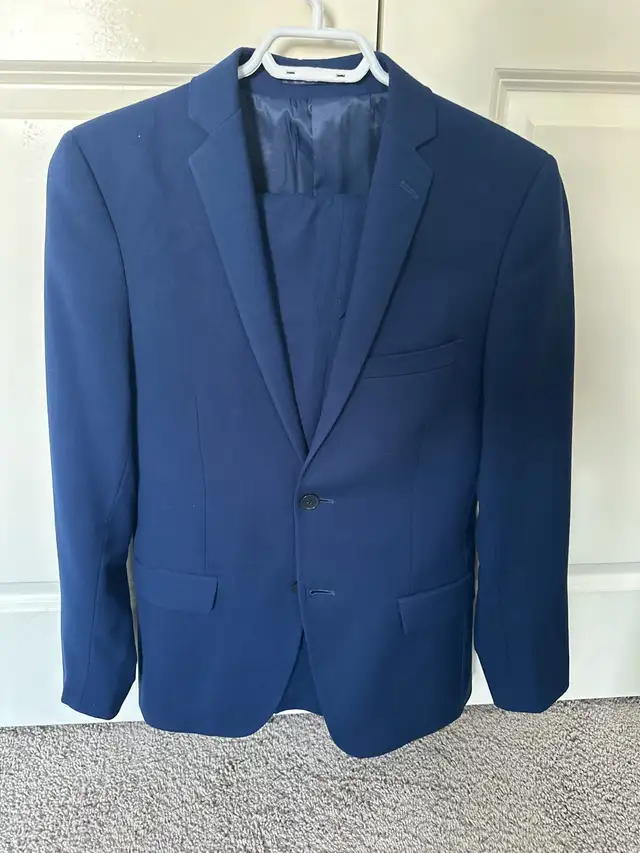 Youth boys 2 piece suit in Kids & Youth in Calgary - Image 2