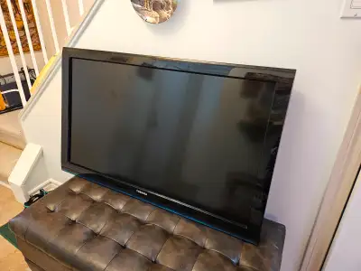 Was intended to be an extra TV installed in our bedroom but was never used. Ideal for kids' room or...