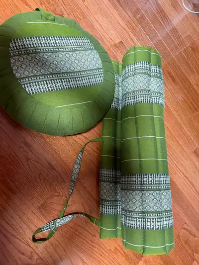 Traditional Thai Massage Mat and Meditation Cushion Set Green, View more