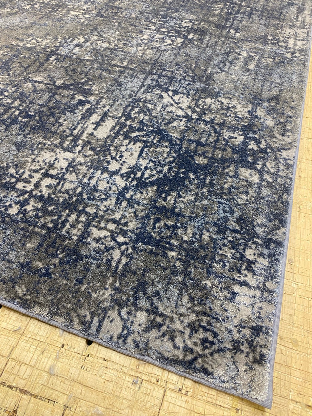 New Area Rug - 4’ x 8’6” in Rugs, Carpets & Runners in Ottawa - Image 2