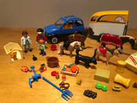 Playmobil SUV and horse trailer and more- (5223)