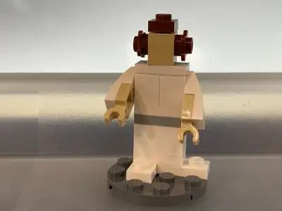 Lego Star Wars Leia Organa #6252770, View more
