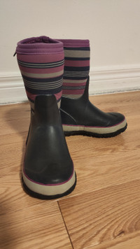 Winter boots for girl ( Bogs)