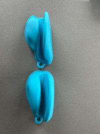 New Mini Silicone (Pinch) Oven Mitts - Blue