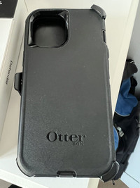 Otterbox Defender Series Case for the iPhone 13 Pro Max Like New