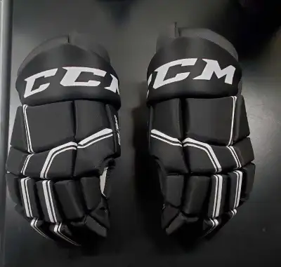 like New 15" CCM Hockey Gloves , View more