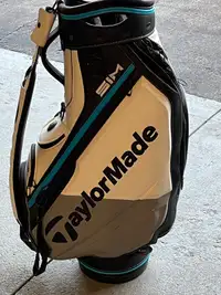 Taylormade Sim Staff Bag