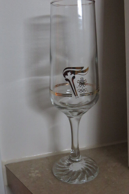 Flûte à champagne (10) dans Art et objets de collection  à Laval/Rive Nord