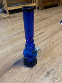 Water pipe