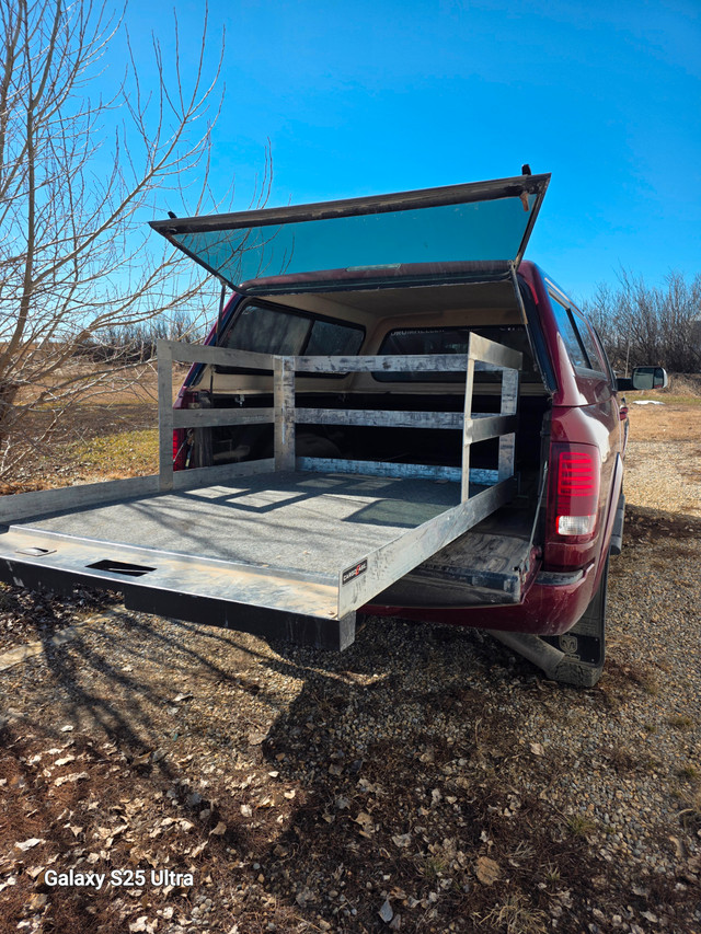 2017 Dodge 2500 deleted, 260K, excellent condition in Cars & Trucks in Calgary - Image 2