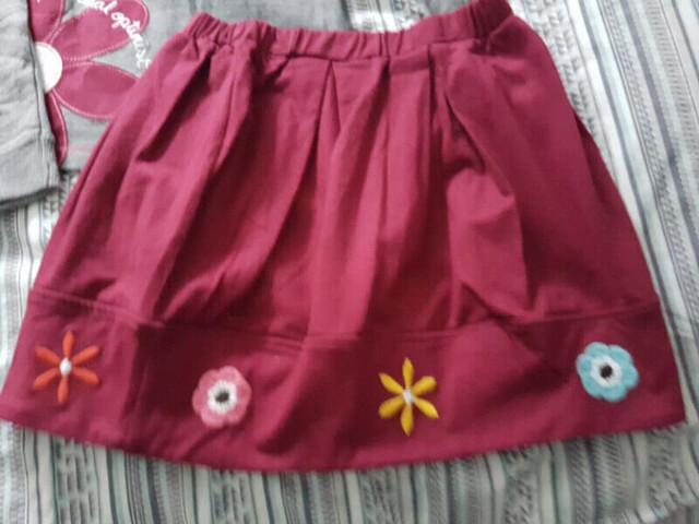 Brand new 4 piece outfit - size 7 girl in Kids & Youth in Ottawa - Image 3