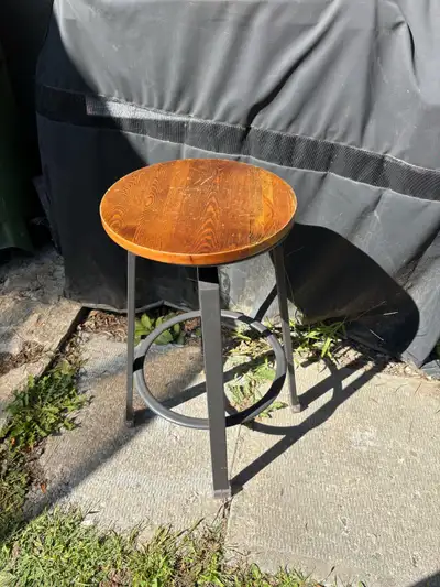 Tabouret de comptoir réglable, View more