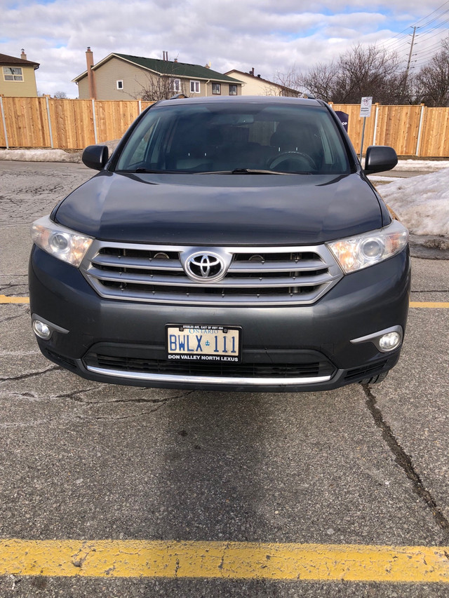 Toyota Highlander  in Cars & Trucks in Mississauga / Peel Region