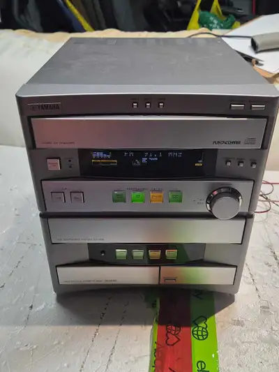 Yamaha GX-505 Stereo System, View more